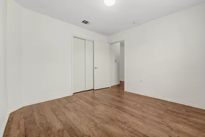7417 Cayenne Lane, Austin, TX 78741 - Photo 29