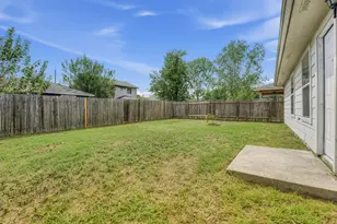 7417 Cayenne Ln, Austin, TX 78741 - Photo 37