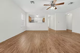 7417 Cayenne Ln, Austin, TX 78741 - Photo 7