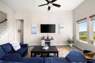 417 Dayridge Dr, Dripping Springs, TX 78620 - Photo 13