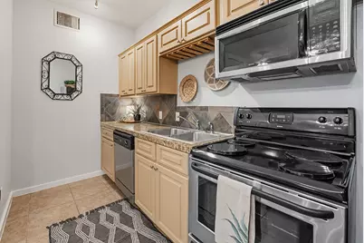 2106 Cullen Avenue #206, Austin, TX 78757 - Photo 13