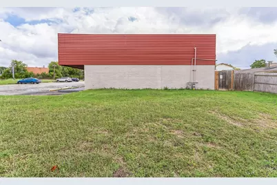 6126 Montgomery Drive, Windcrest, TX 78239 - Photo 3