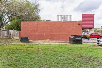 6126 Montgomery Drive, Windcrest, TX 78239 - Photo 11