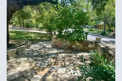 312 Le Grande Avenue, Austin, TX 78704 - Photo 25