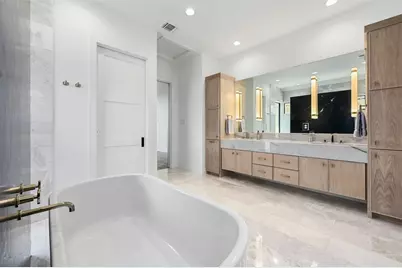 806 Sunfish Street, Lakeway, TX 78734 - Photo 17