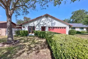 6608 Krollton Dr, Austin, TX 78745 - Photo 39