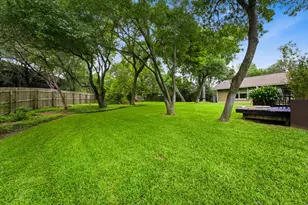 32 Sundown Pkwy, Austin, TX 78746 - Photo 27
