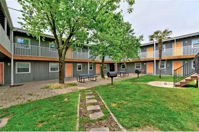 2401 Manor Road #121, Austin, TX 78722 - Photo 19
