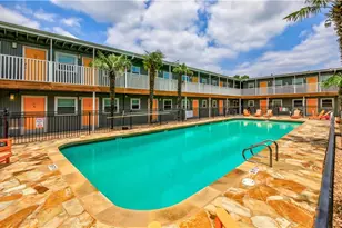 2401 Manor Rd, Austin, TX 78722 - Photo 13