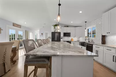 120 Acapulco Drive, Lakeway, TX 78734 - Photo 11