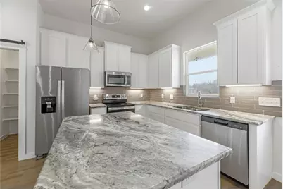 135 Koele Court, Bastrop, TX 78602 - Photo 9