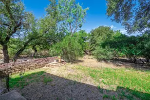 706-A Clayton Nolen Dr, Horseshoe Bay, TX 78657 - Photo 33