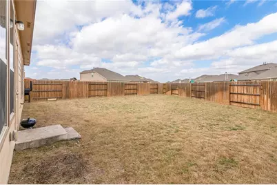 19633 Dunstan Beacon Lane, Pflugerville, TX 78660 - Photo 7