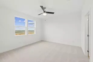 404 Sullivan Way, Elgin, TX 78621 - Photo 13