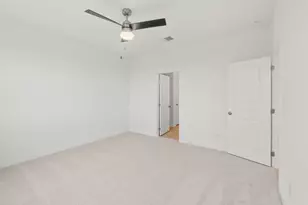 404 Sullivan Way, Elgin, TX 78621 - Photo 15