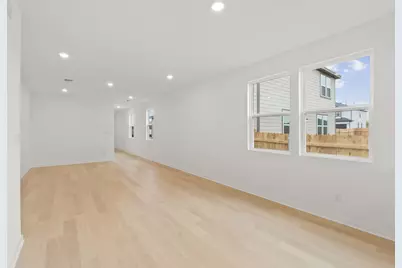 404 Sullivan Way, Elgin, TX 78621 - Photo 7