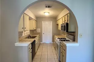 11516 Sandy Loam Trail, Austin, TX 78750 - Photo 7