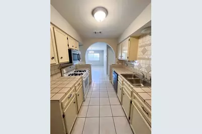 11516 Sandy Loam Trail, Austin, TX 78750 - Photo 9