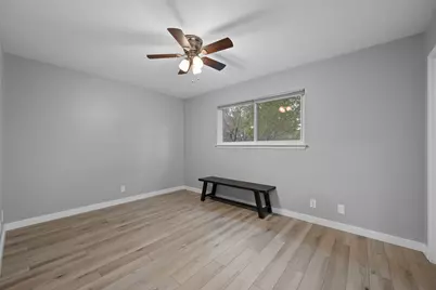 2100 Kenneth Avenue, Austin, TX 78741 - Photo 11
