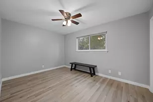 2100 Kenneth Ave, Austin, TX 78741 - Photo 11