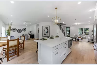 13 Autumn Oaks Drive, Lakeway, TX 78738 - Photo 13