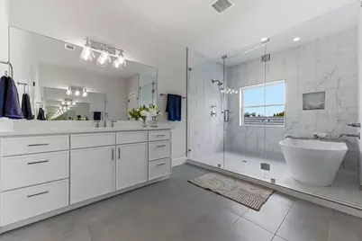 13 Autumn Oaks Drive, Lakeway, TX 78738 - Photo 19