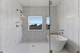 13 Autumn Oaks Dr, Lakeway, TX 78738 - Photo 21