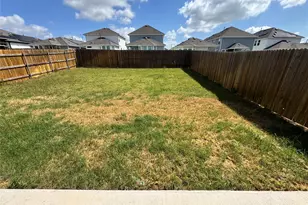 11820 Rush Ln, Elgin, TX 78621 - Photo 31