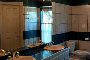 695 Sunset Dr, Wimberley, TX 78676 - Photo 17