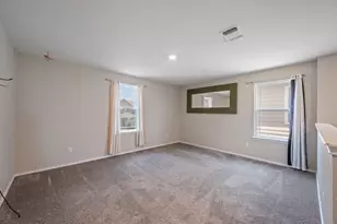 325 Fort William St, Hutto, TX 78634 - Photo 15