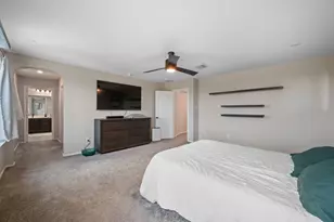 325 Fort William St, Hutto, TX 78634 - Photo 17