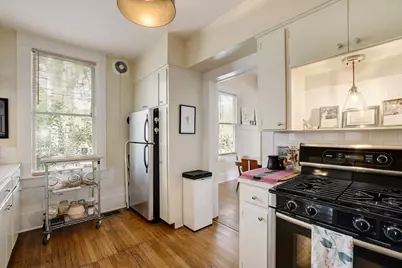 221 N Johnson Avenue, San Marcos, TX 78666 - Photo 11