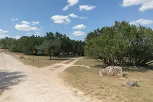 102 Leach Ln, Wimberley, TX 78676 - Photo 31