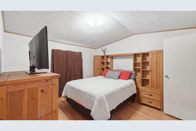 218 Little Ranch Road, Red Rock, TX 78662 - Photo 23