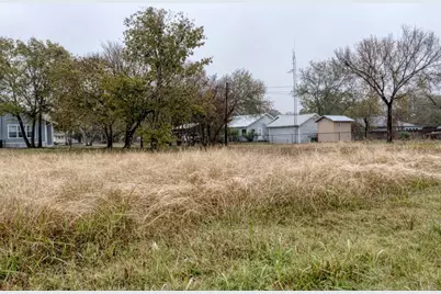 Tbd Wall Street, Luling, TX 78648 - Photo 11