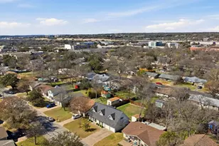 8100 Stillwood Ln, Austin, TX 78757 - Photo 39
