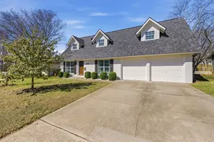 8100 Stillwood Ln, Austin, TX 78757 - Photo 1