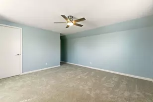 8100 Stillwood Ln, Austin, TX 78757 - Photo 27