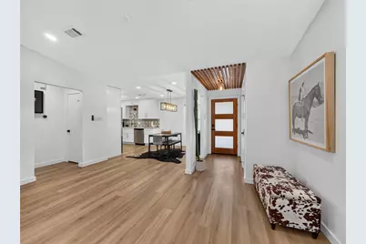 2102 Lear Lane, Austin, TX 78745 - Photo 3