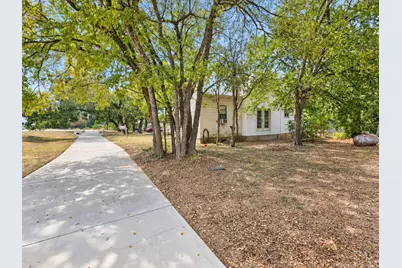 1809 Main Street, Liberty Hill, TX 78642 - Photo 11