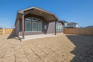 313 Sonbria Pass, Liberty Hill, TX 78642 - Photo 33