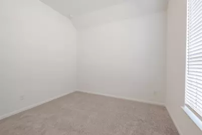 313 Sonbria Pass, Liberty Hill, TX 78642 - Photo 17