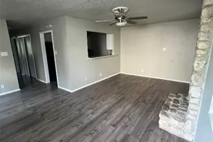 901 Taulbee Ln, Austin, TX 78757 - Photo 3