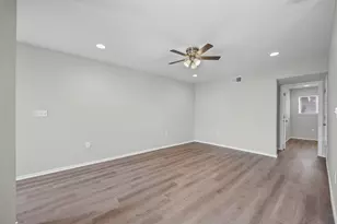 2615 Ektom Dr, Austin, TX 78745 - Photo 15