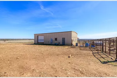 2020 Wendel Road, Harper, TX 78631 - Photo 25