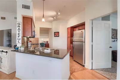 7701 Rialto Boulevard #1128, Austin, TX 78735 - Photo 9