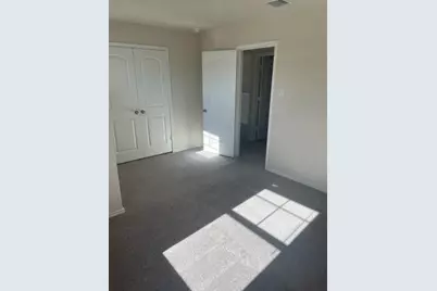 129 SE Onna Street, Taylor, TX 76574 - Photo 5