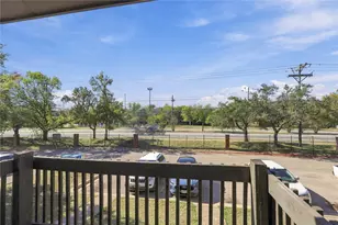 1834 River Crossing Cir, Austin, TX 78741 - Photo 21