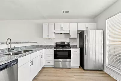 1834 River Crossing Circle #D, Austin, TX 78741 - Photo 3