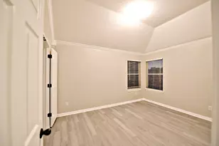 1933 Chasewood Dr, Austin, TX 78727 - Photo 19